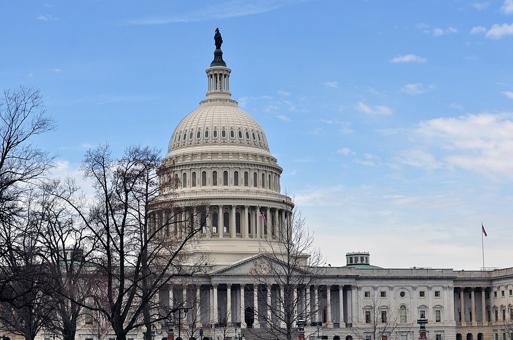 1024px-Capitol_Hill_Washington_DC_USA_-_panoramio_6-1.jpg